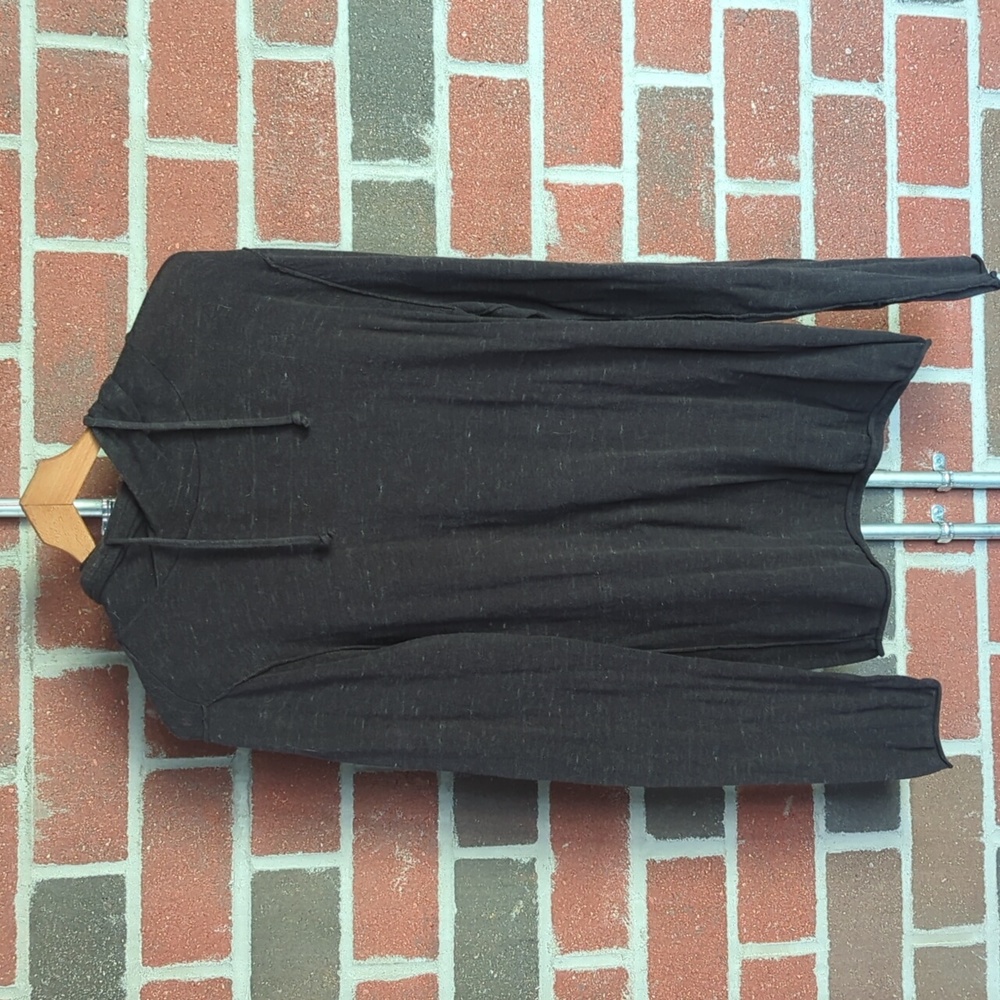 H&M Divided Black Long Sleeve Hoodie Sweatshirt Medium M